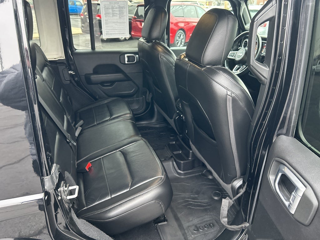 2021 Jeep Wrangler Unlimited Sahara Altitude 4x4