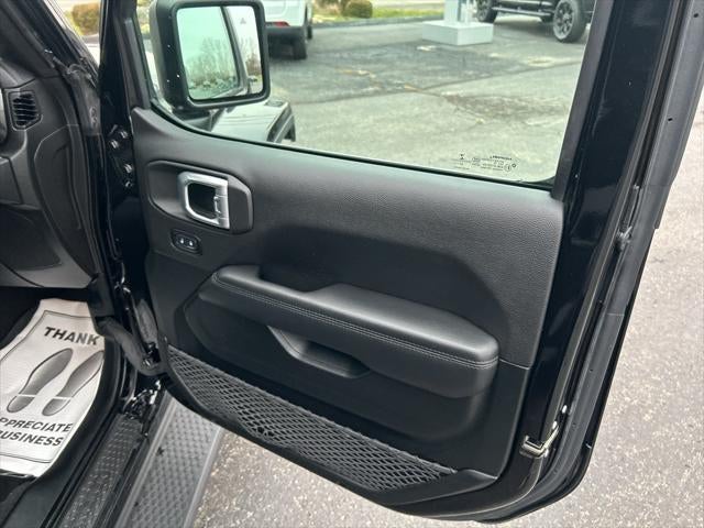 2021 Jeep Wrangler Unlimited Sahara Altitude 4x4