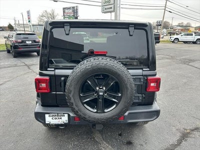 2021 Jeep Wrangler Unlimited Sahara Altitude 4x4