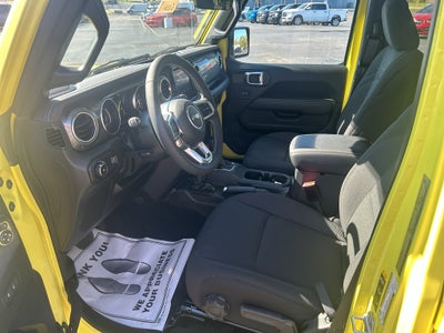 2023 Jeep Wrangler 4-Door Sahara 4x4