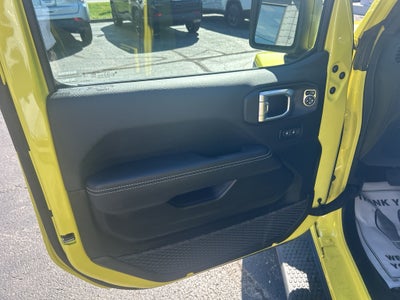 2023 Jeep Wrangler 4-Door Sahara 4x4