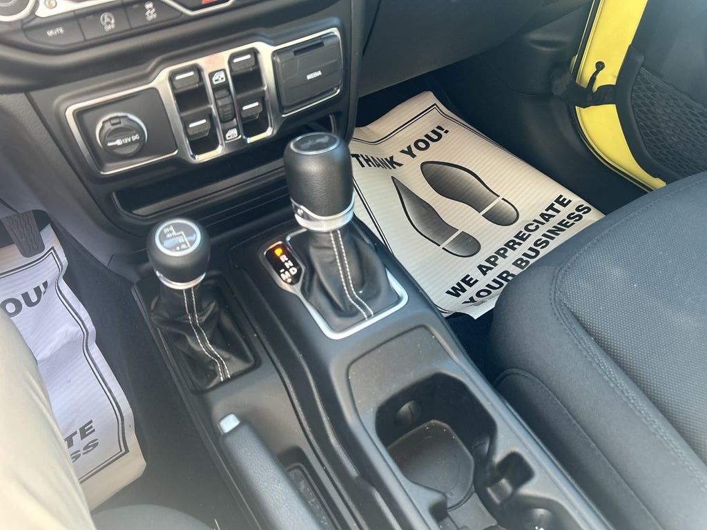 2023 Jeep Wrangler 4-Door Sahara 4x4