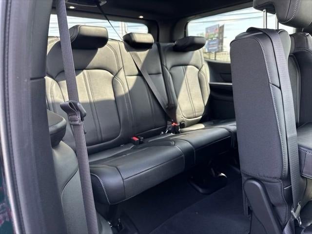 2024 Jeep Wagoneer Series II Carbide 4x4