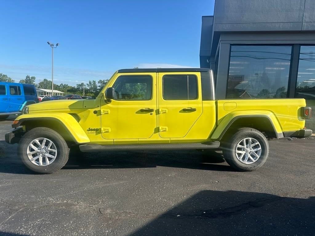 2023 Jeep Gladiator Sport S 4x4
