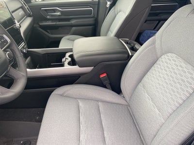 2025 RAM 1500 Big Horn Crew Cab 4x4 5'7' Box