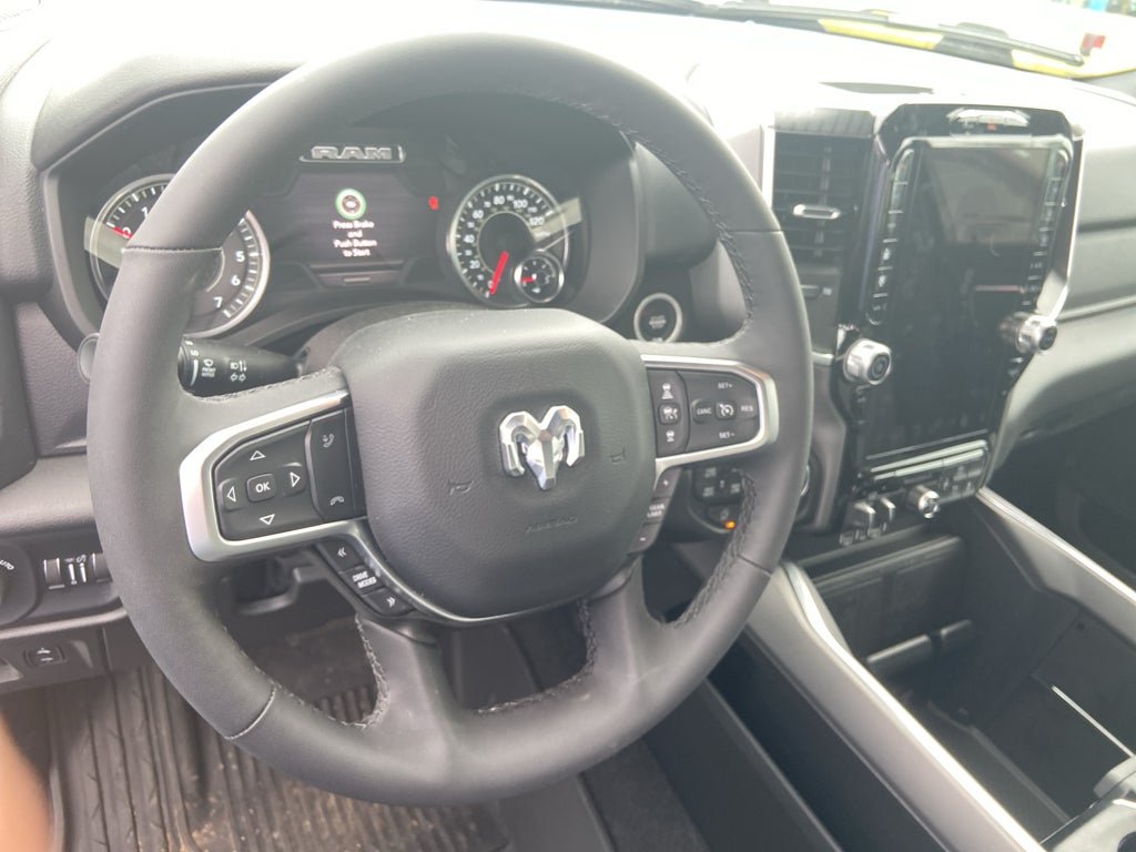 2025 RAM 1500 Big Horn Crew Cab 4x4 5'7' Box