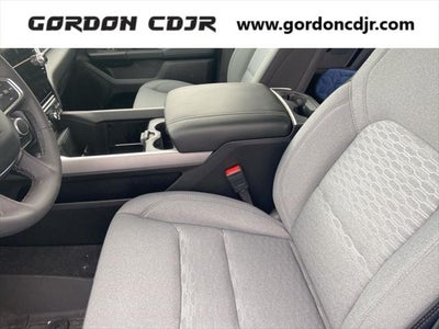 2025 RAM 1500 Big Horn Crew Cab 4x4 5'7' Box