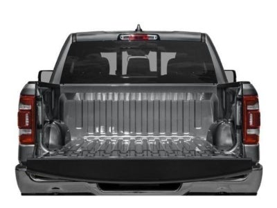 2020 RAM 1500 Laramie Crew Cab 4x4 5'7' Box