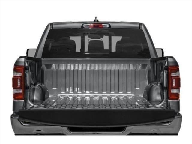 2020 RAM 1500 Laramie Crew Cab 4x4 5'7' Box