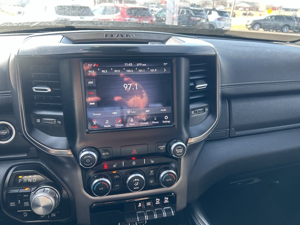 2020 RAM 1500 Rebel Crew Cab 4x4 5'7' Box