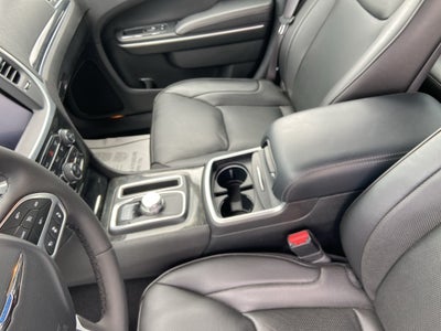 2023 Chrysler 300 Touring L AWD