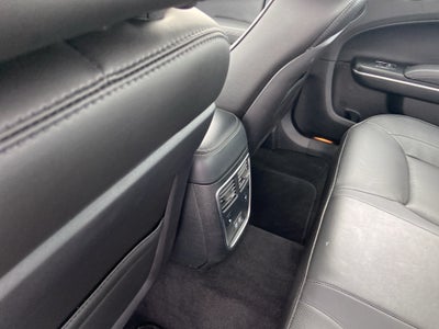 2023 Chrysler 300 Touring L AWD