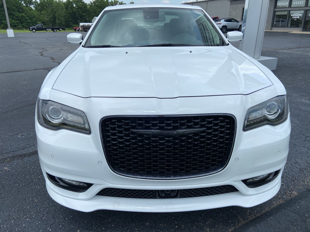 2023 Chrysler 300 Touring L AWD