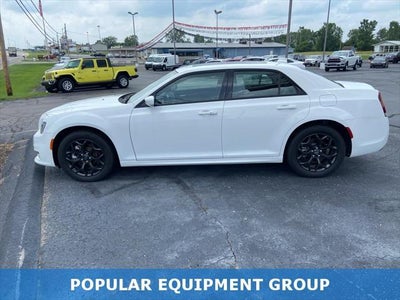 2023 Chrysler 300 Touring L AWD