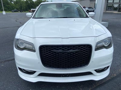 2023 Chrysler 300 Touring L AWD