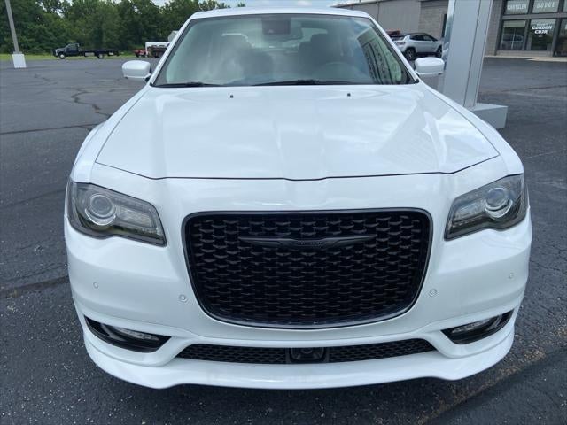 2023 Chrysler 300 Touring L AWD