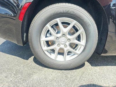 2025 Chrysler Voyager LX