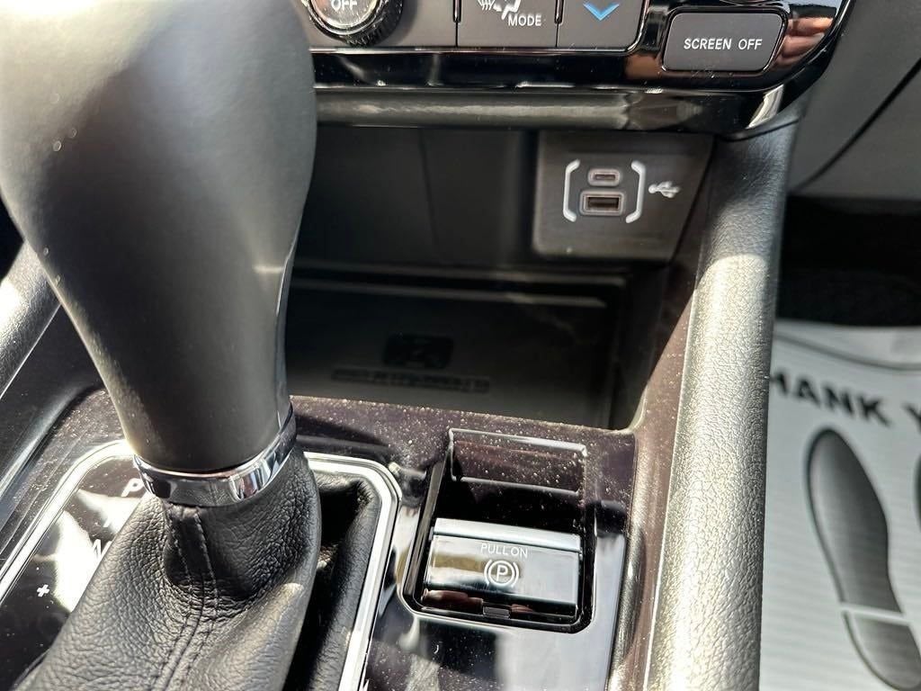 2024 Jeep Compass Latitude Lux FWD