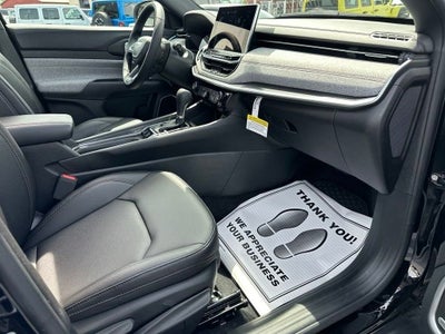 2024 Jeep Compass Latitude Lux FWD