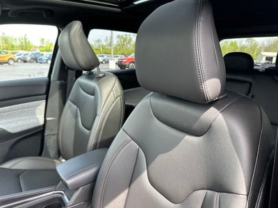 2024 Jeep Compass Latitude Lux FWD