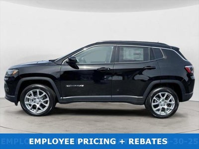2024 Jeep Compass Latitude Lux FWD