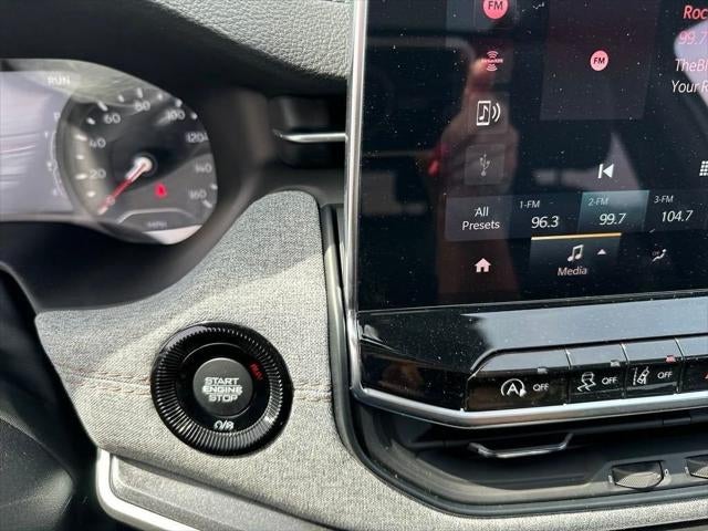 2024 Jeep Compass Latitude Lux FWD