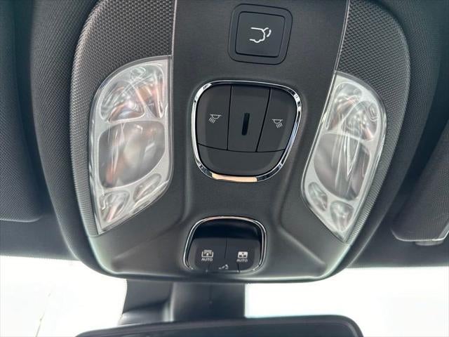 2024 Jeep Compass Latitude Lux FWD