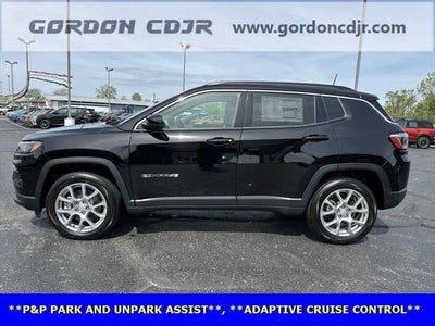 2024 Jeep Compass Latitude Lux FWD