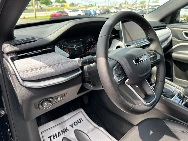 2024 Jeep Compass Latitude Lux FWD