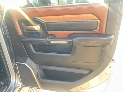 2022 RAM 2500 Limited Longhorn Crew Cab 4x4 6'4' Box