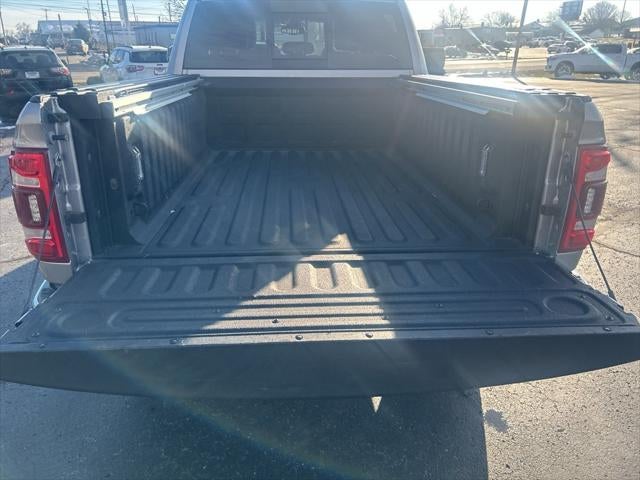 2022 RAM 2500 Limited Longhorn Crew Cab 4x4 6'4' Box