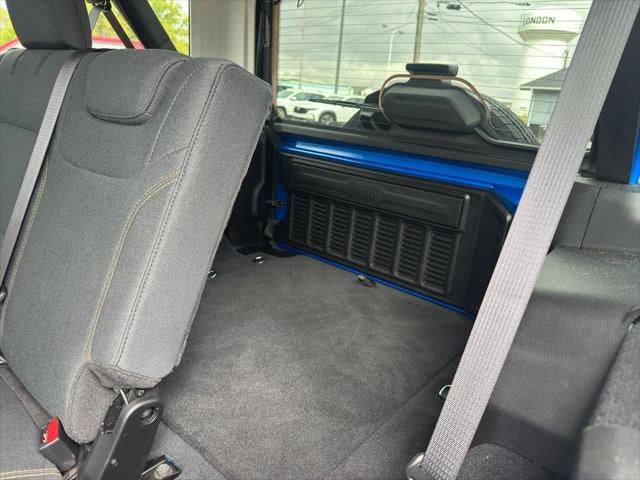 2024 Jeep Wrangler 4-Door Sahara 4x4