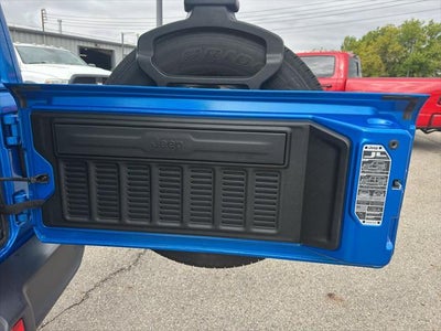 2024 Jeep Wrangler 4-Door Sahara 4x4