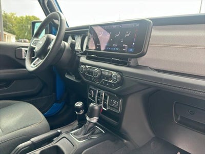 2024 Jeep Wrangler 4-Door Sahara 4x4