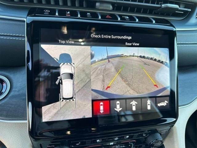 2024 Jeep Grand Cherokee GRAND CHEROKEE L LIMITED 4X4