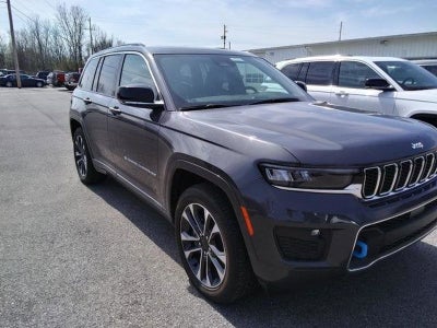 2022 Jeep Grand Cherokee 4xe Overland