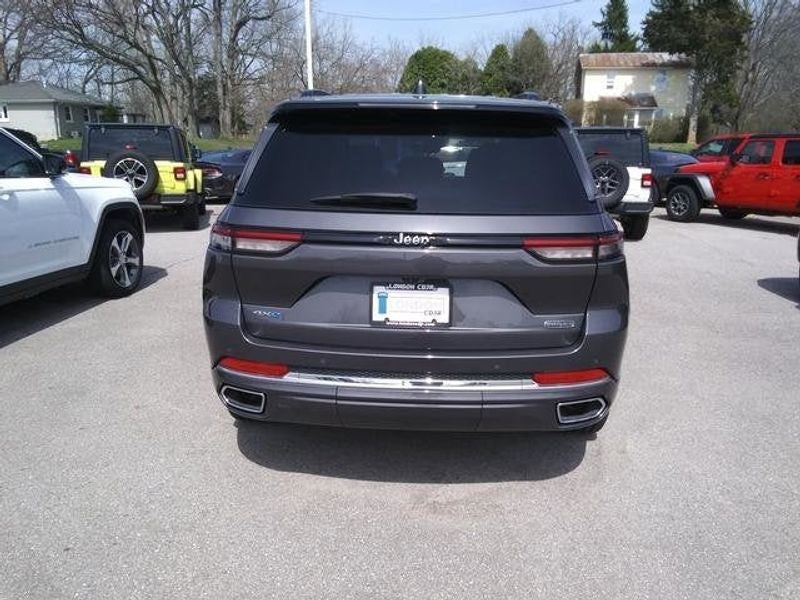 2022 Jeep Grand Cherokee 4xe Overland