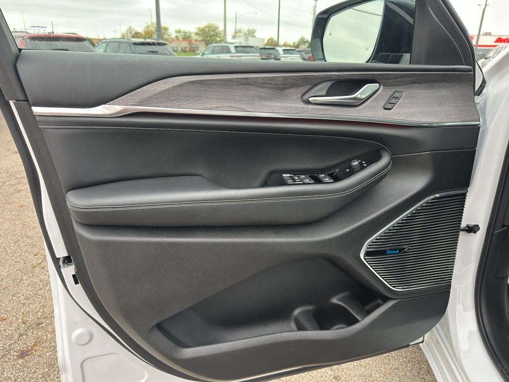 2024 Jeep Grand Cherokee 4xe Overland