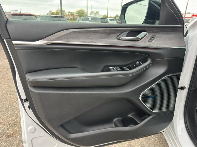 2024 Jeep Grand Cherokee 4xe Overland