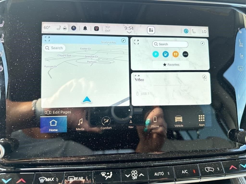 2023 Jeep Wagoneer Series III