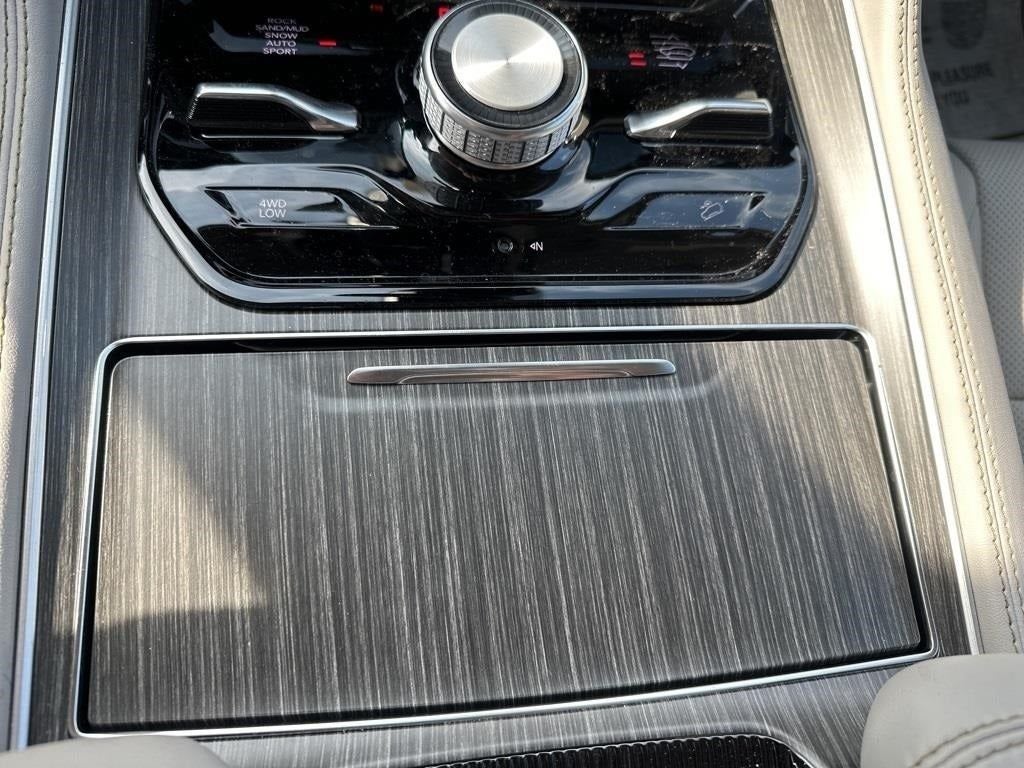 2023 Jeep Wagoneer Series III