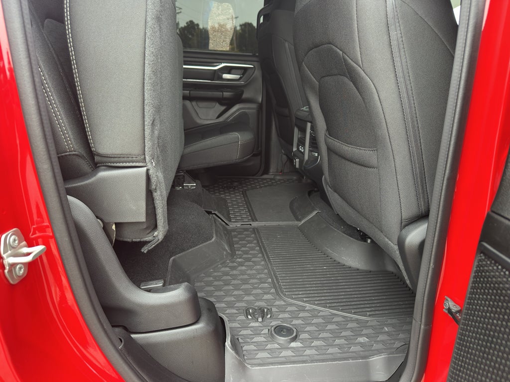 2025 RAM 1500 Big Horn Crew Cab 4x4 6'4' Box