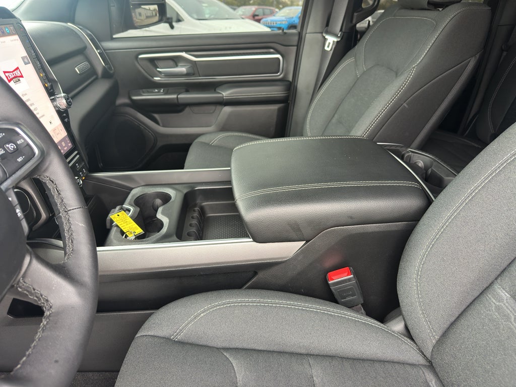 2025 RAM 1500 Big Horn Crew Cab 4x4 6'4' Box