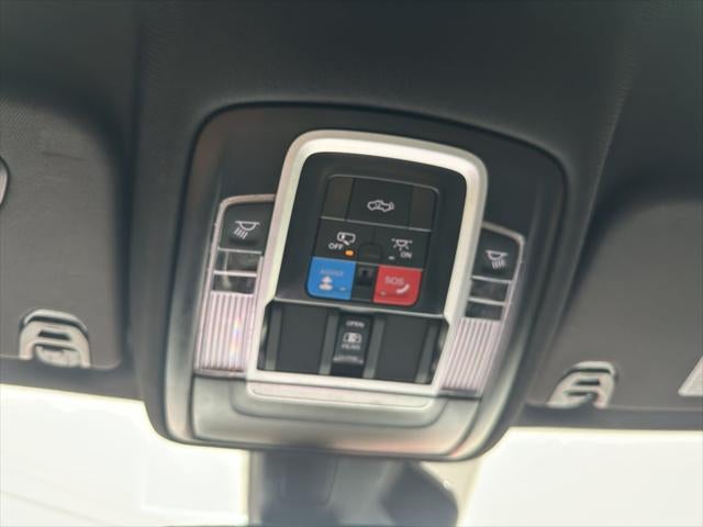 2025 RAM 1500 Big Horn Crew Cab 4x4 6'4' Box