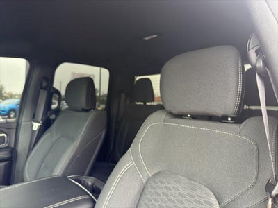 2025 RAM 1500 Big Horn Crew Cab 4x4 6'4' Box