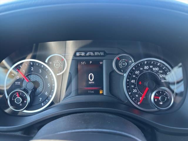 2026 RAM Ram 1500 RAM 1500 TRADESMAN CREW CAB 4X4 5'7' BOX