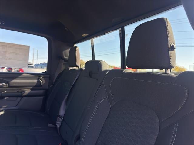 2026 RAM Ram 1500 RAM 1500 TRADESMAN CREW CAB 4X4 5'7' BOX