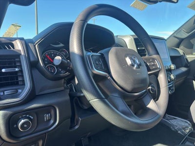 2026 RAM Ram 1500 RAM 1500 TRADESMAN CREW CAB 4X4 5'7' BOX