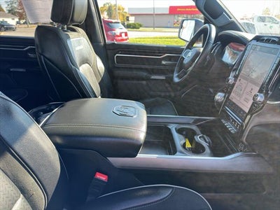 2024 RAM 1500 Laramie Crew Cab 4x4 5'7' Box