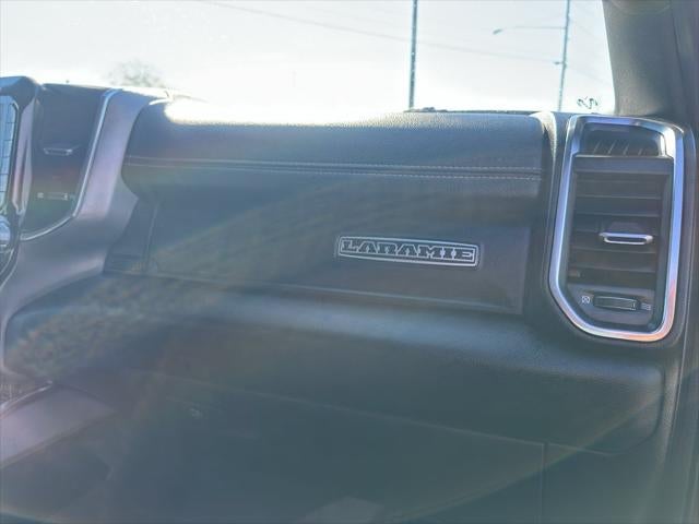 2024 RAM 1500 Laramie Crew Cab 4x4 5'7' Box